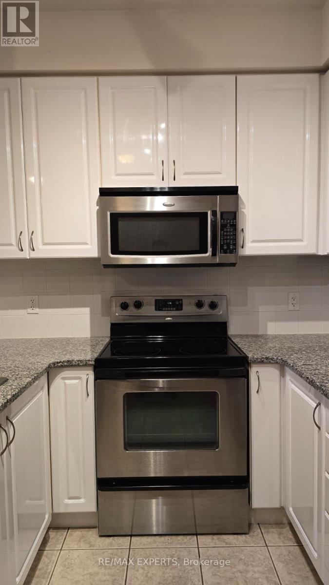 9225 Jane Unit 415 photo 4