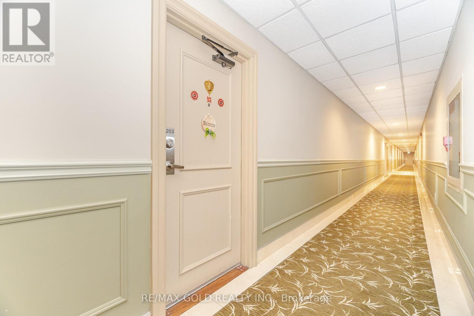 1615 Bloor Unit 1203 photo 3