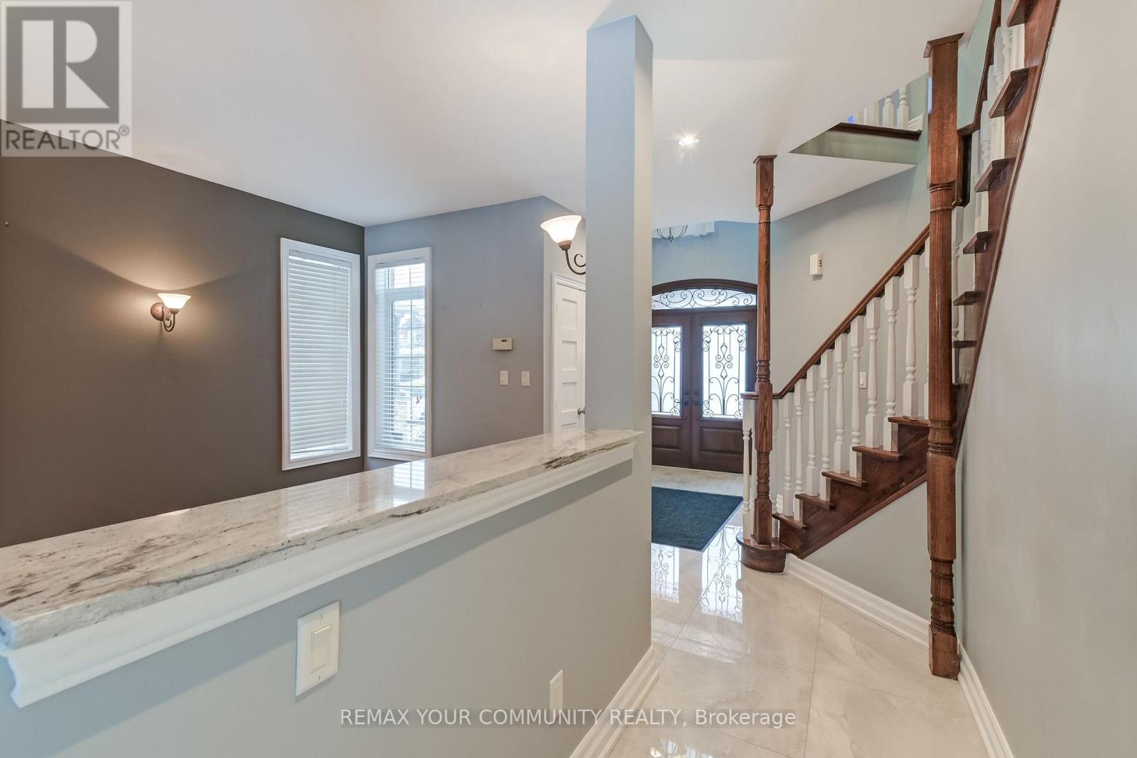 88 CASTELLI COURT - 5