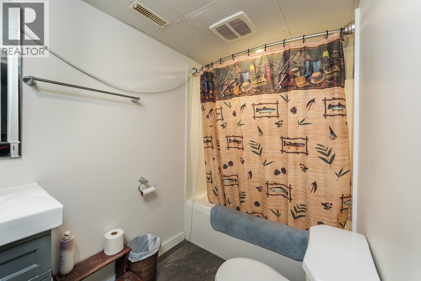 2020 ROSS CRESCENT - 30