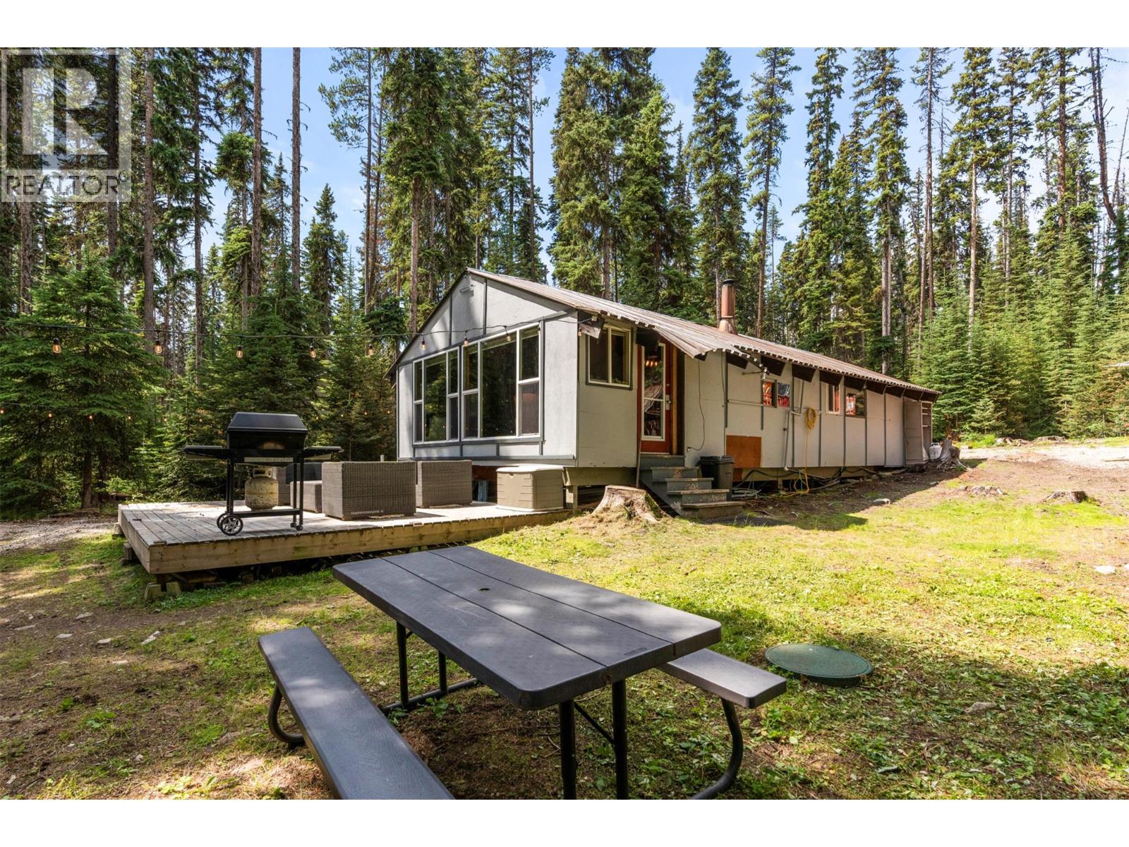 Block E Crooked Lake, Lake Country