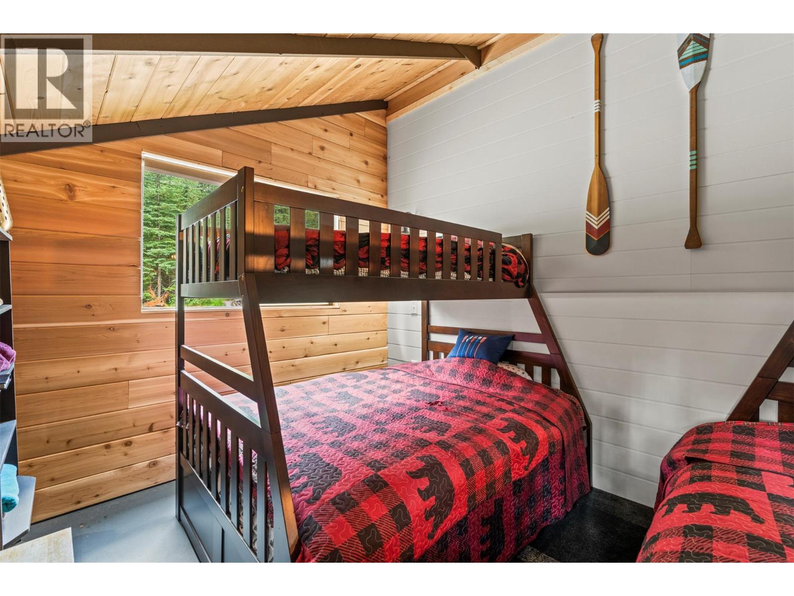 Block E Crooked Lake, Lake Country