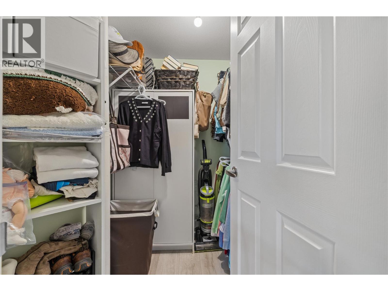 3947 Lakevale Place, Kelowna