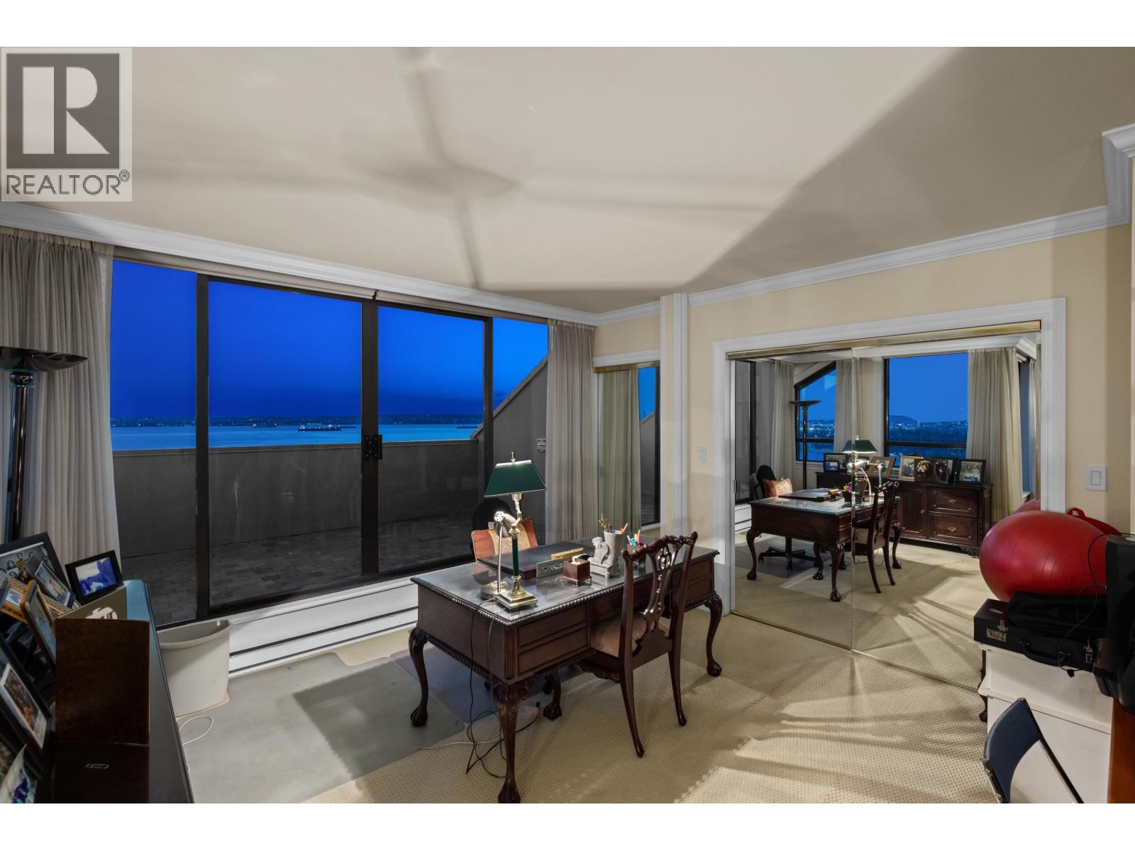 1801 1972 BELLEVUE AVENUE, West Vancouver