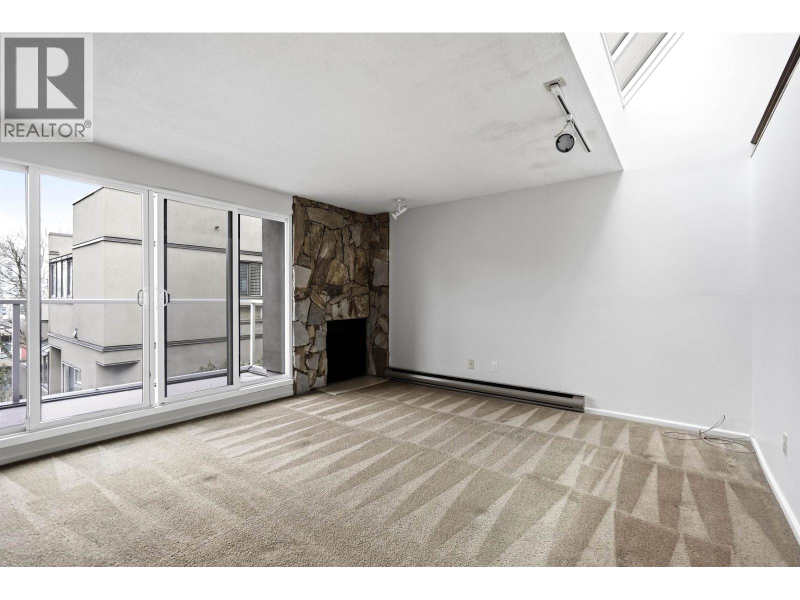 B3 1070 W 7TH AVENUE - Photo 3 of 40, Vancouver, British Columbia