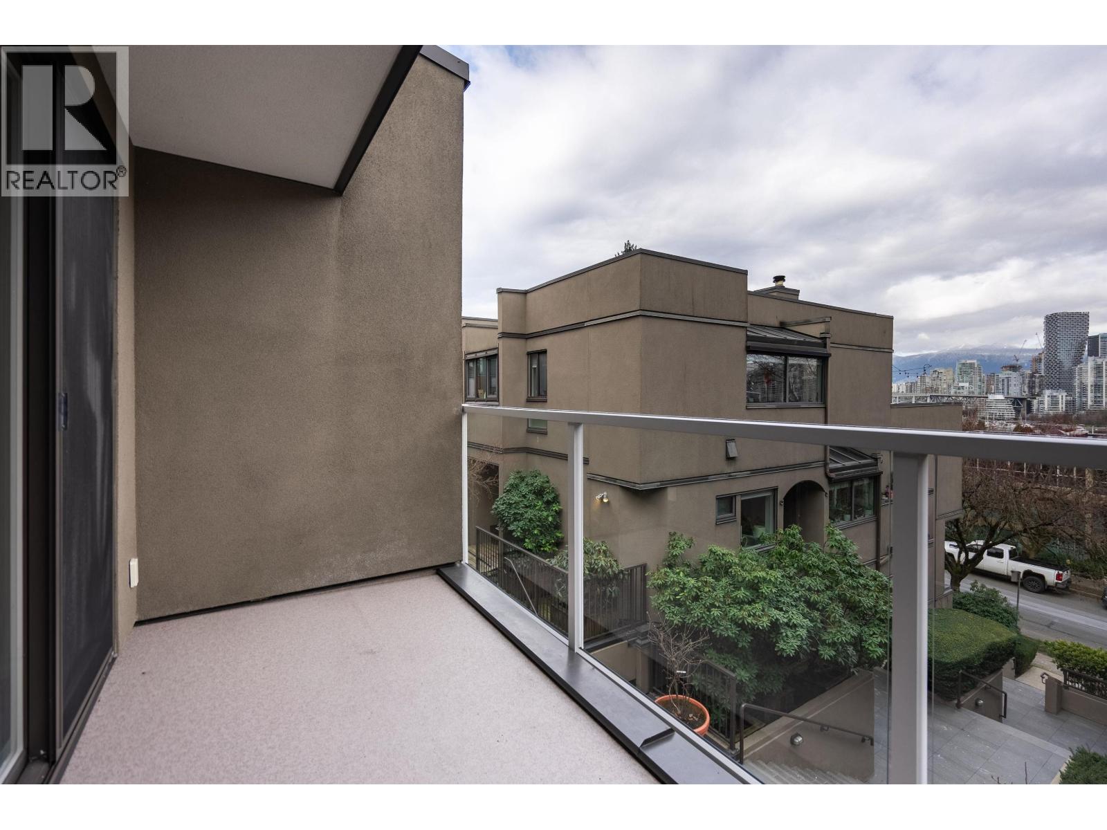 B3 1070 W 7TH AVENUE - Photo 5 of 40, Vancouver, British Columbia