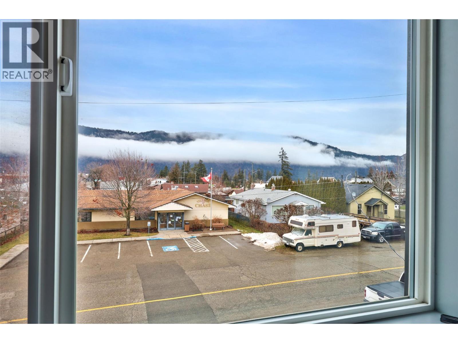 829 Okanagan Avenue - 25