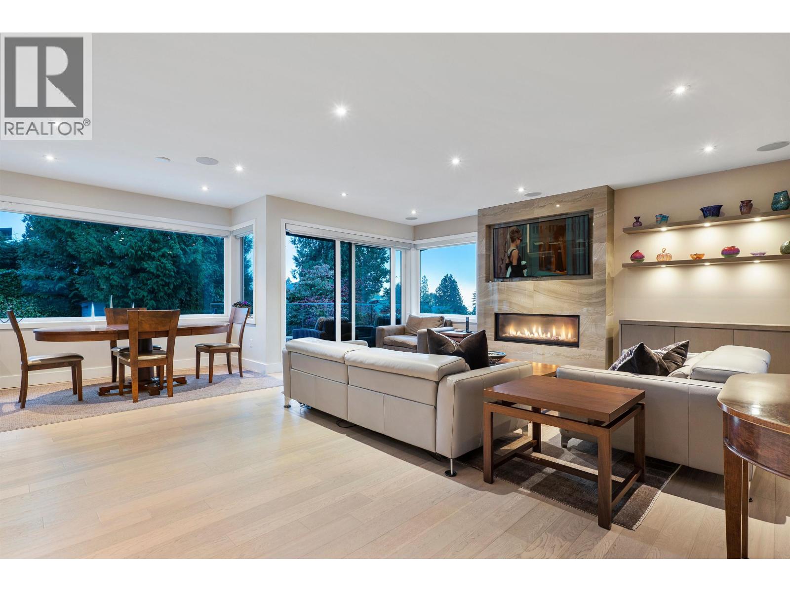 990 JEFFERSON AVENUE, West Vancouver