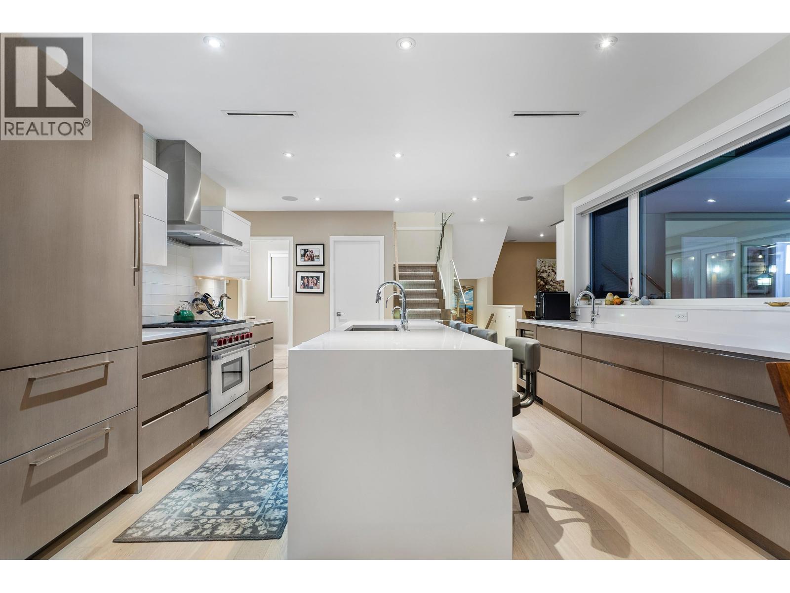 990 JEFFERSON AVENUE, West Vancouver