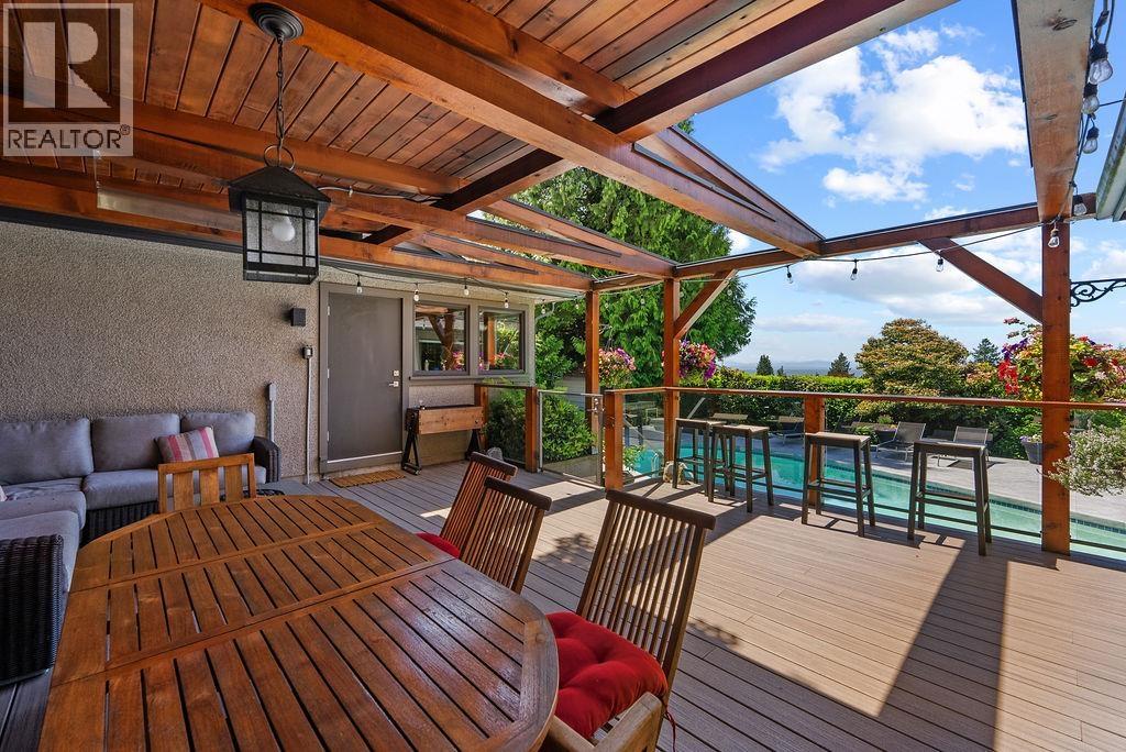 990 JEFFERSON AVENUE, West Vancouver