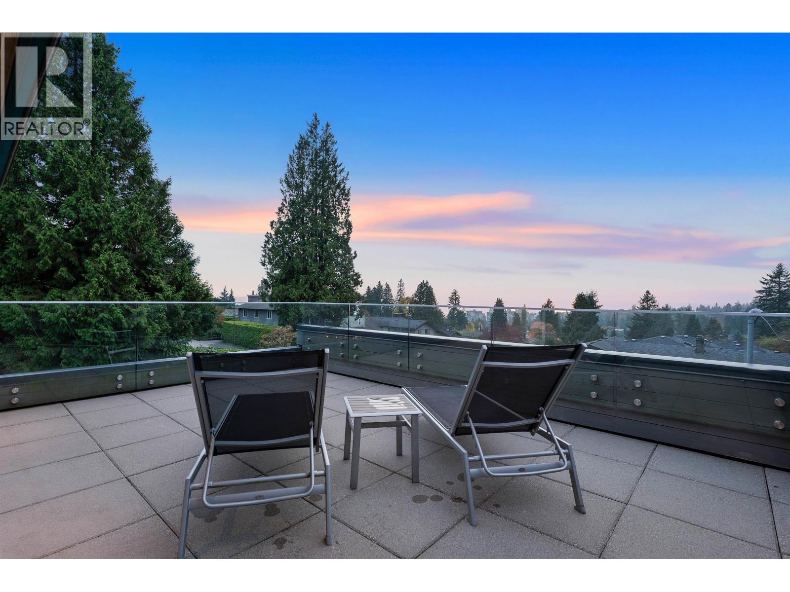 990 JEFFERSON AVENUE, West Vancouver