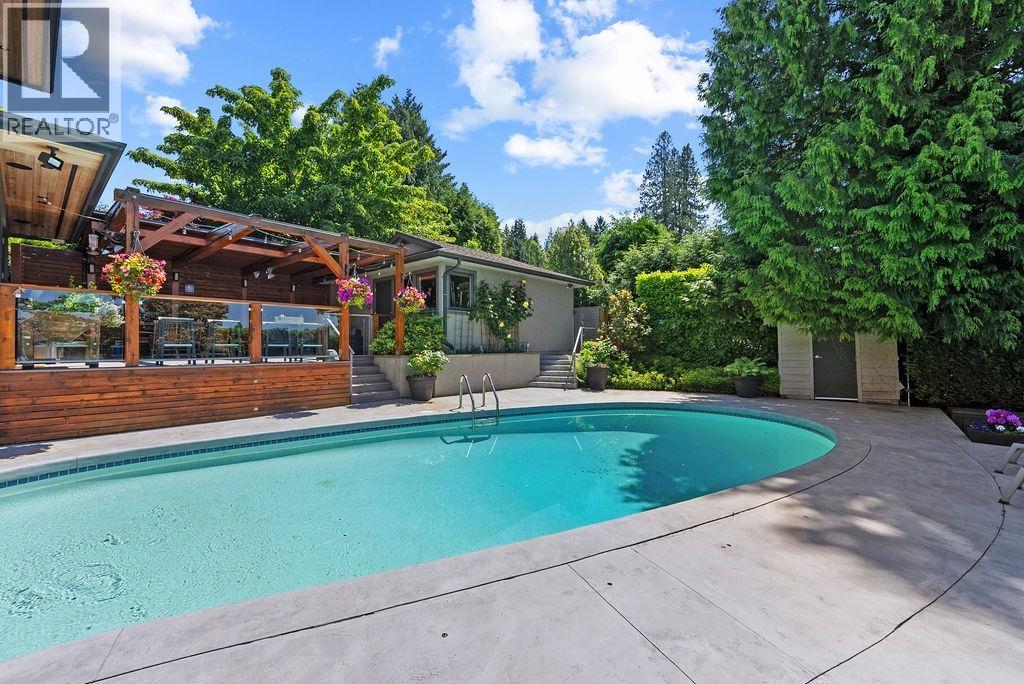 990 JEFFERSON AVENUE, West Vancouver