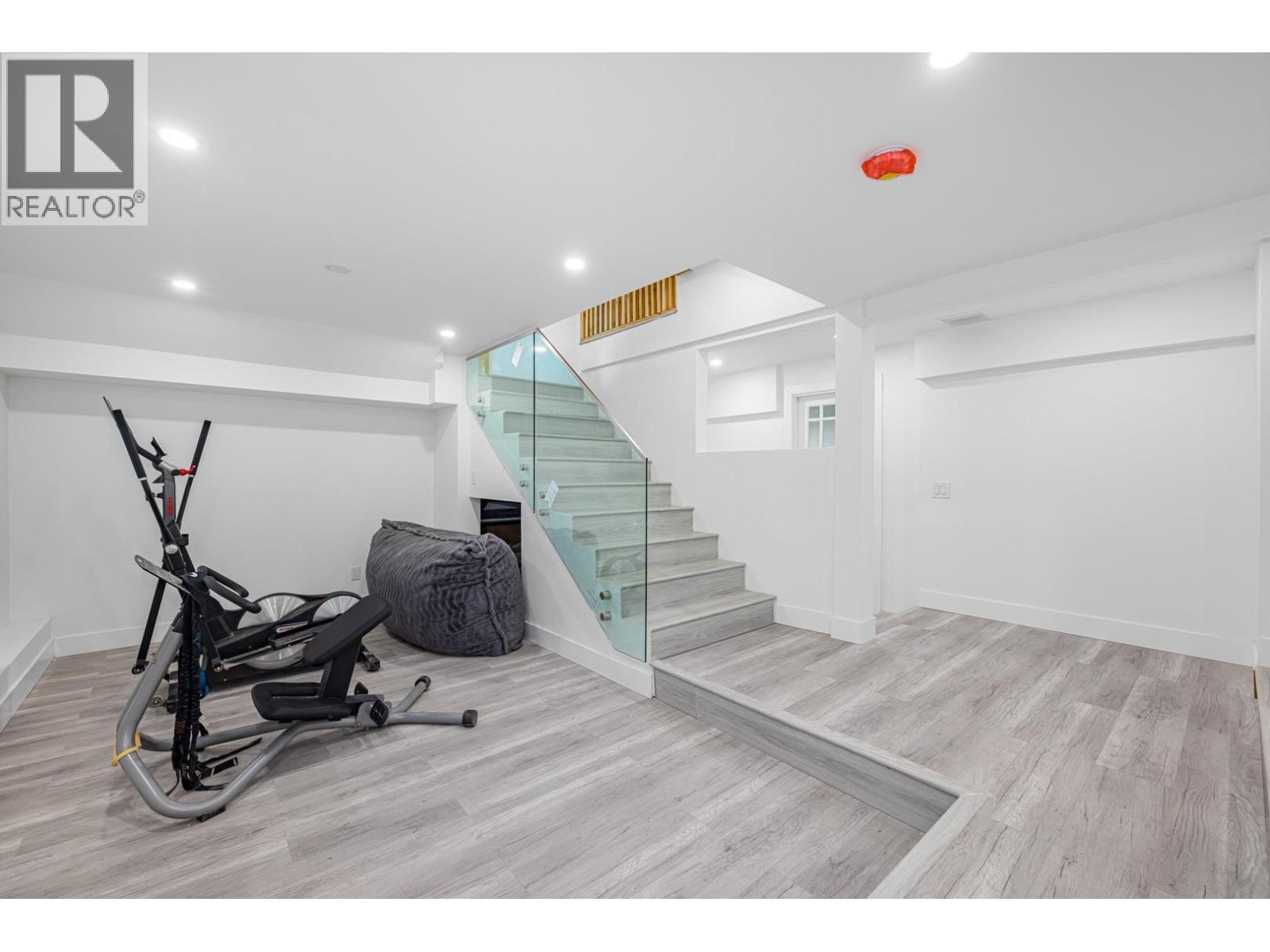 4621 CAULFEILD DRIVE, West Vancouver