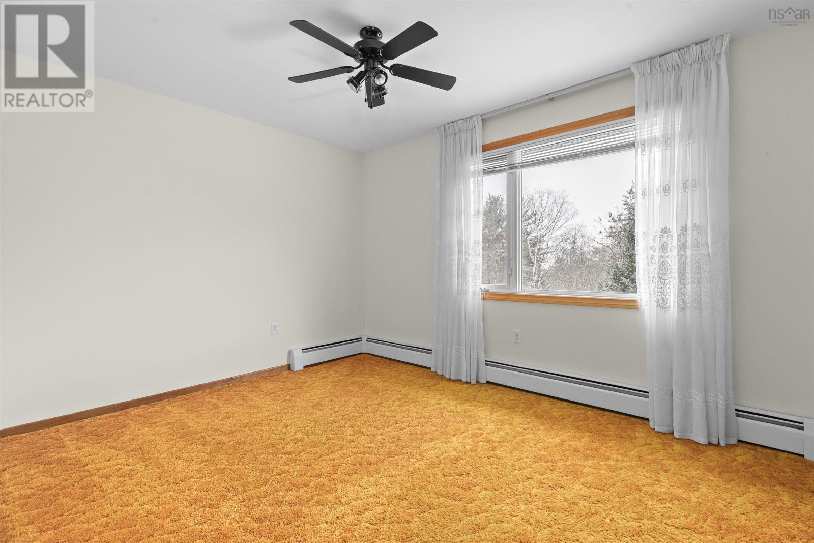 Property 26 of 46 of 131 Brook Street