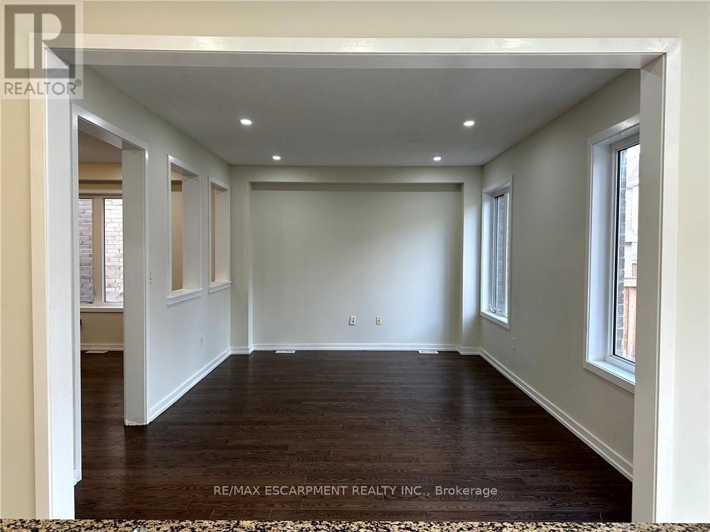 7 ABERCROMBIE CRESCENT - Photo 5 of 42, Brampton (Northwest Brampton), Ontario