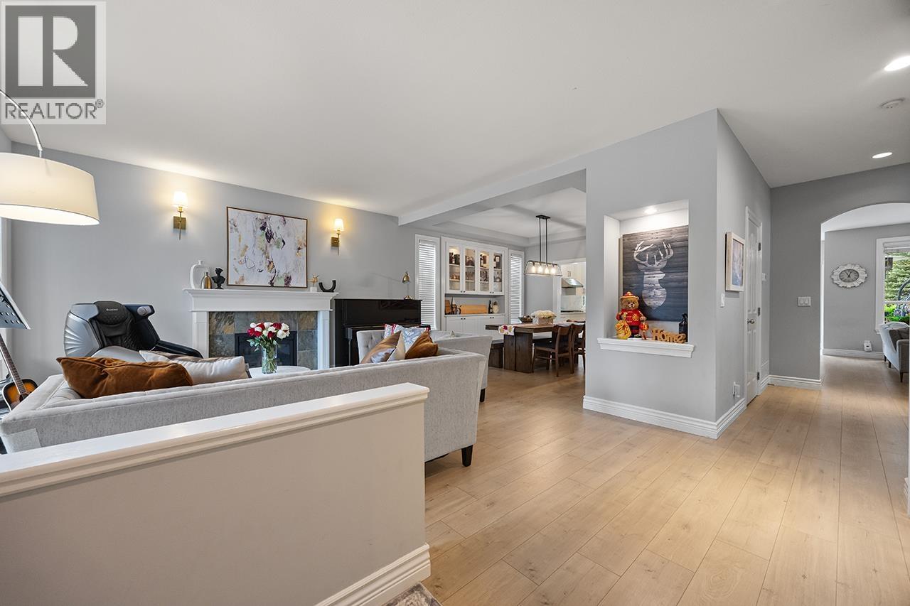 3376 PLATEAU Boulevard - photo 2