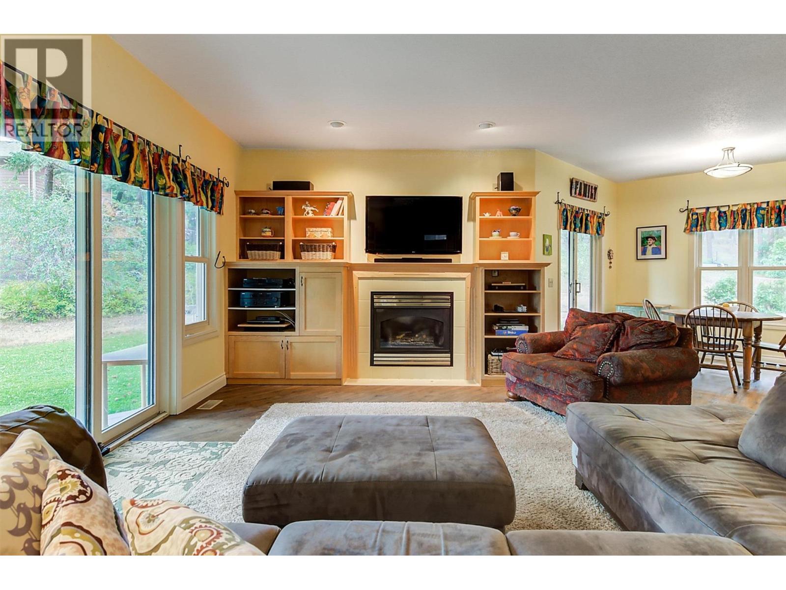  3605 Luxmoore Road, Kelowna