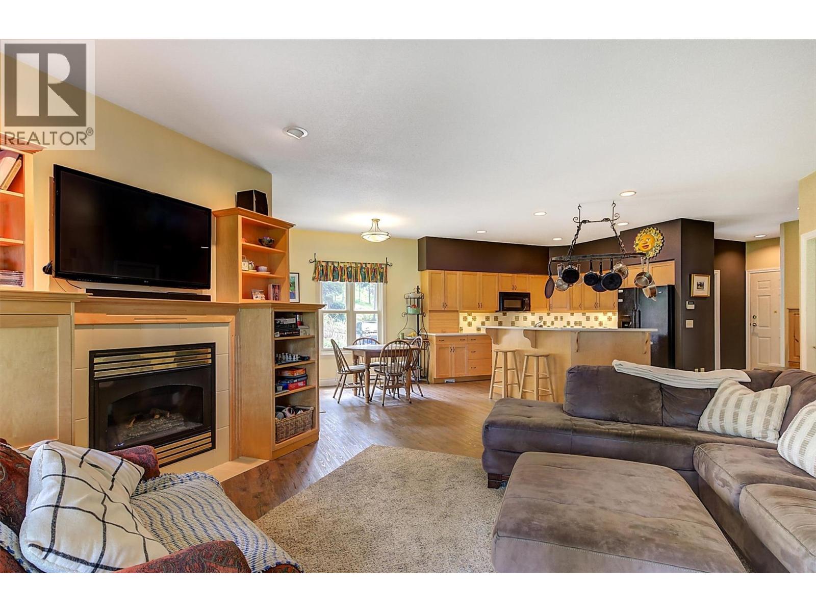  3605 Luxmoore Road, Kelowna