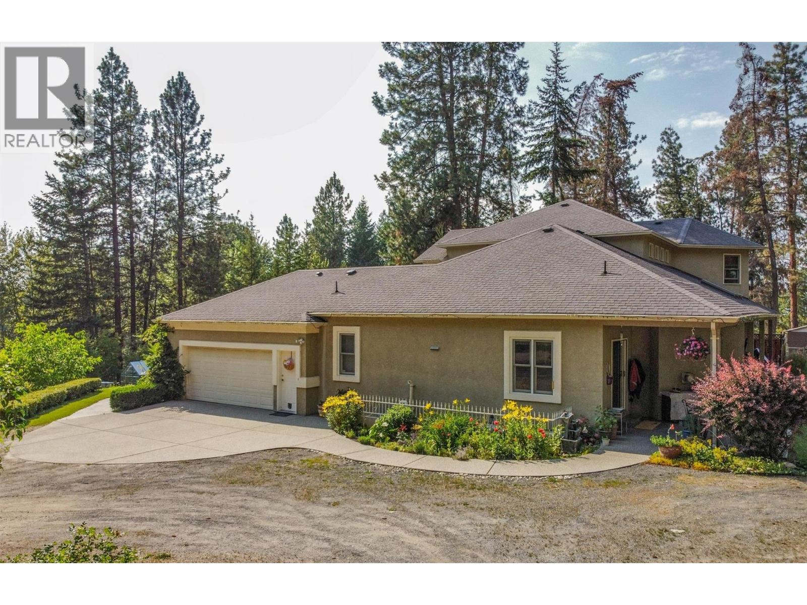  3605 Luxmoore Road, Kelowna