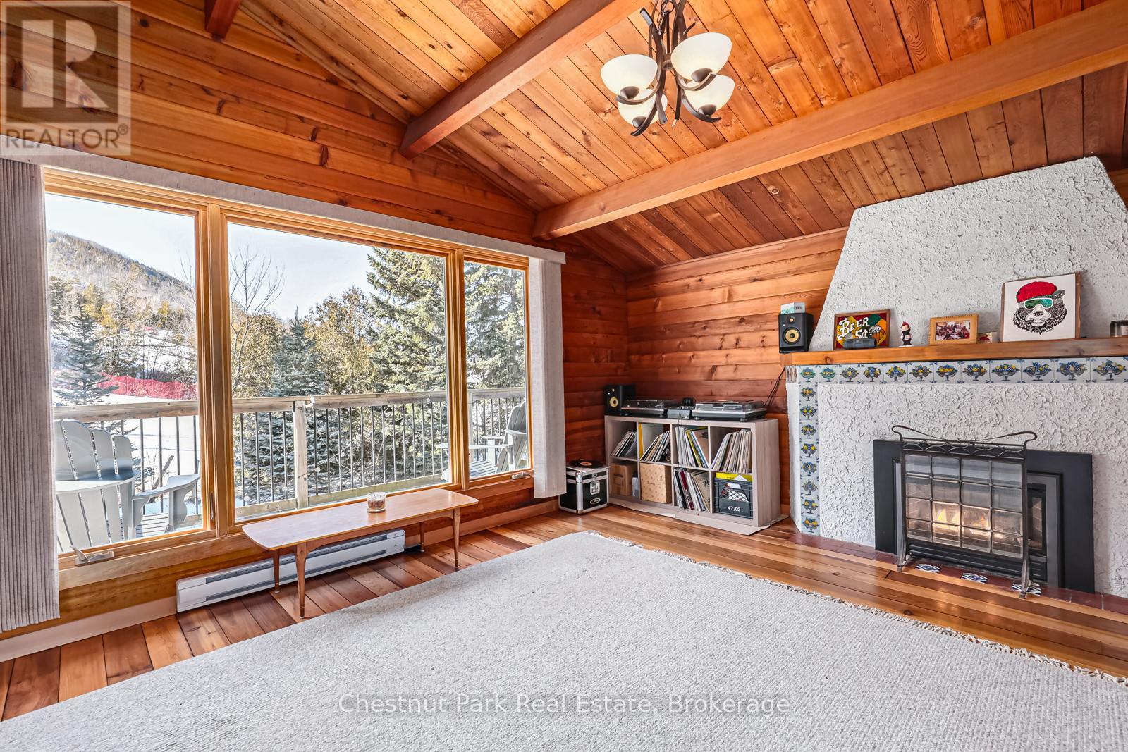 160 WENSLEY DRIVE - 22