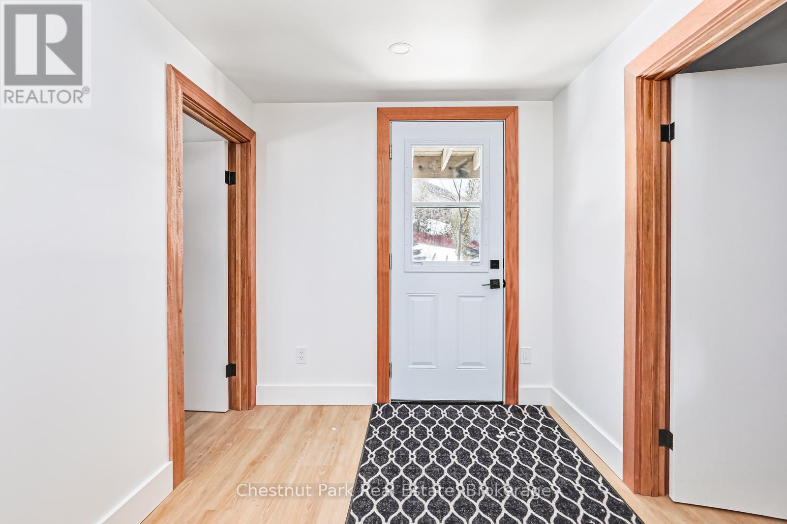 160 WENSLEY DRIVE - 7