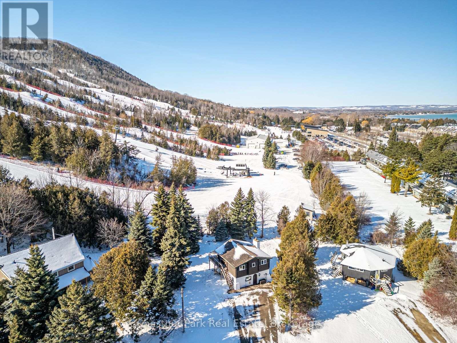 158 WENSLEY DRIVE - 3