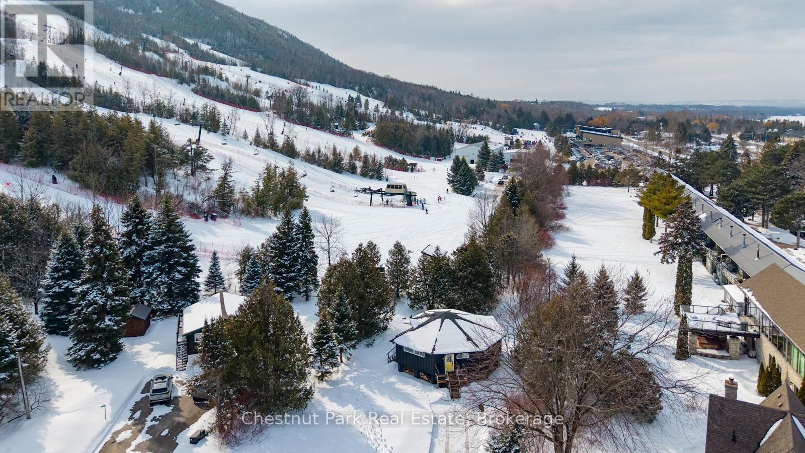 158 WENSLEY DRIVE - 44