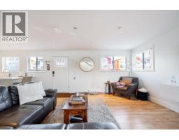 A 015 415 Esplanade Avenue, North Vancouver, BC V7M1A6 Photo 16