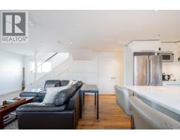 A 015 415 Esplanade Avenue, North Vancouver, BC V7M1A6 Photo 14