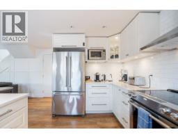 A 015 415 Esplanade Avenue, North Vancouver, BC V7M1A6 Photo 7