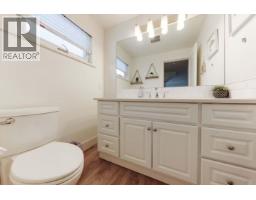 A 015 415 Esplanade Avenue, North Vancouver, BC V7M1A6 Photo 29