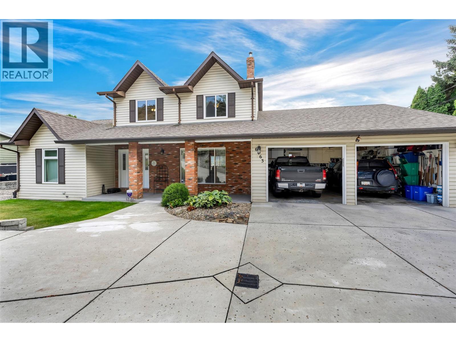 6463 Blue Jay Road, Vernon