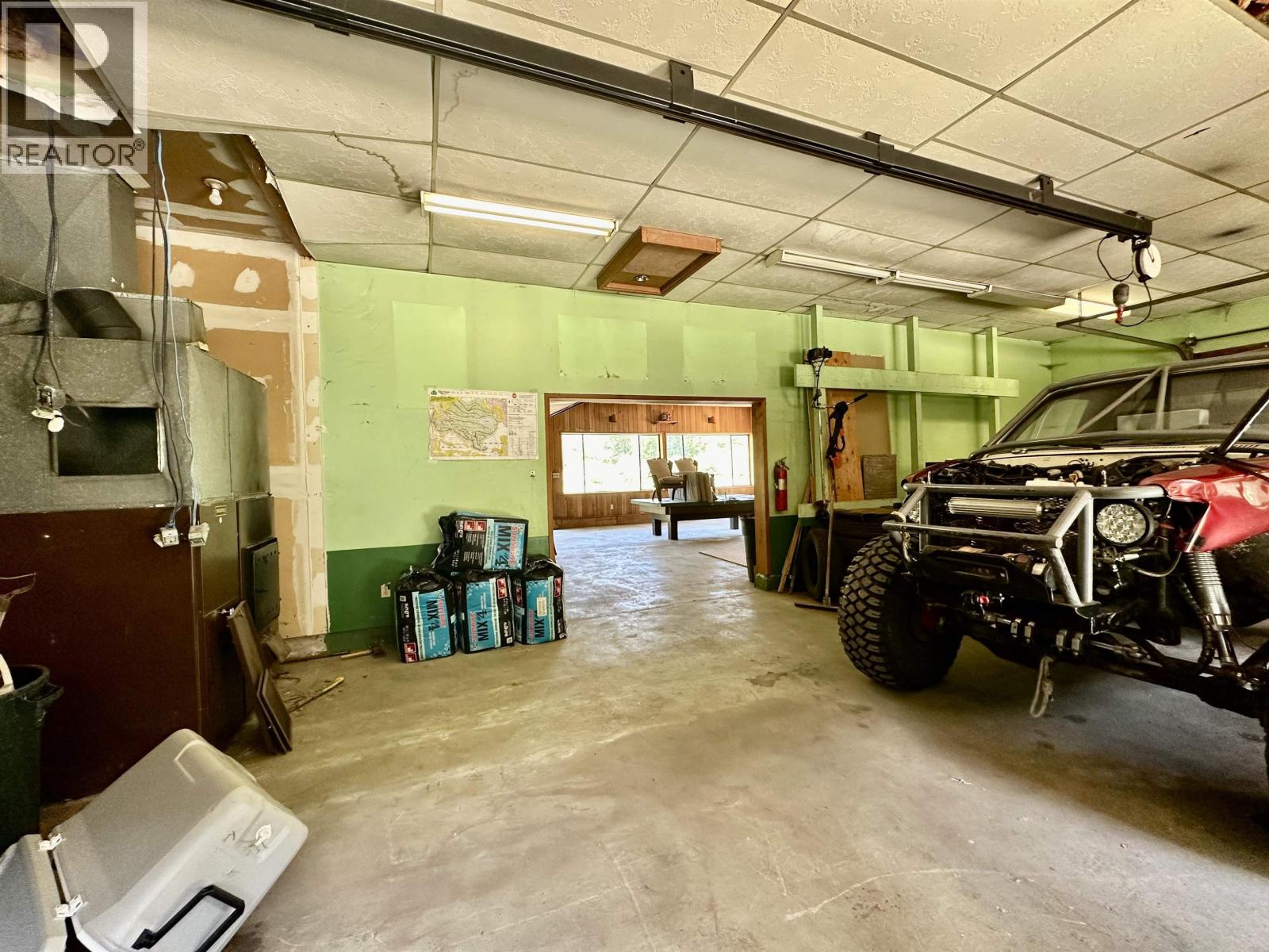 2498 S DOUGLAS DRIVE - 9