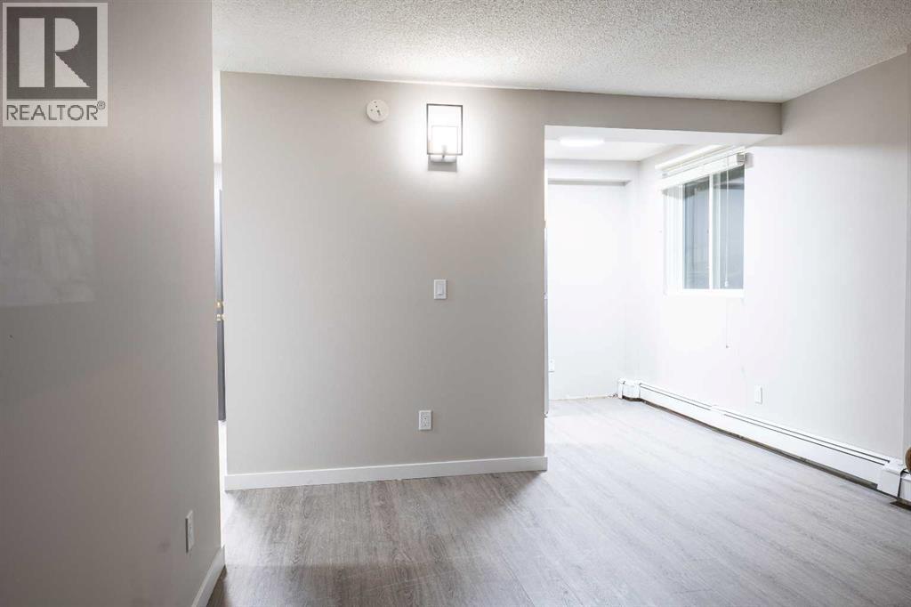 1121 37 Street SW, Calgary, Alberta