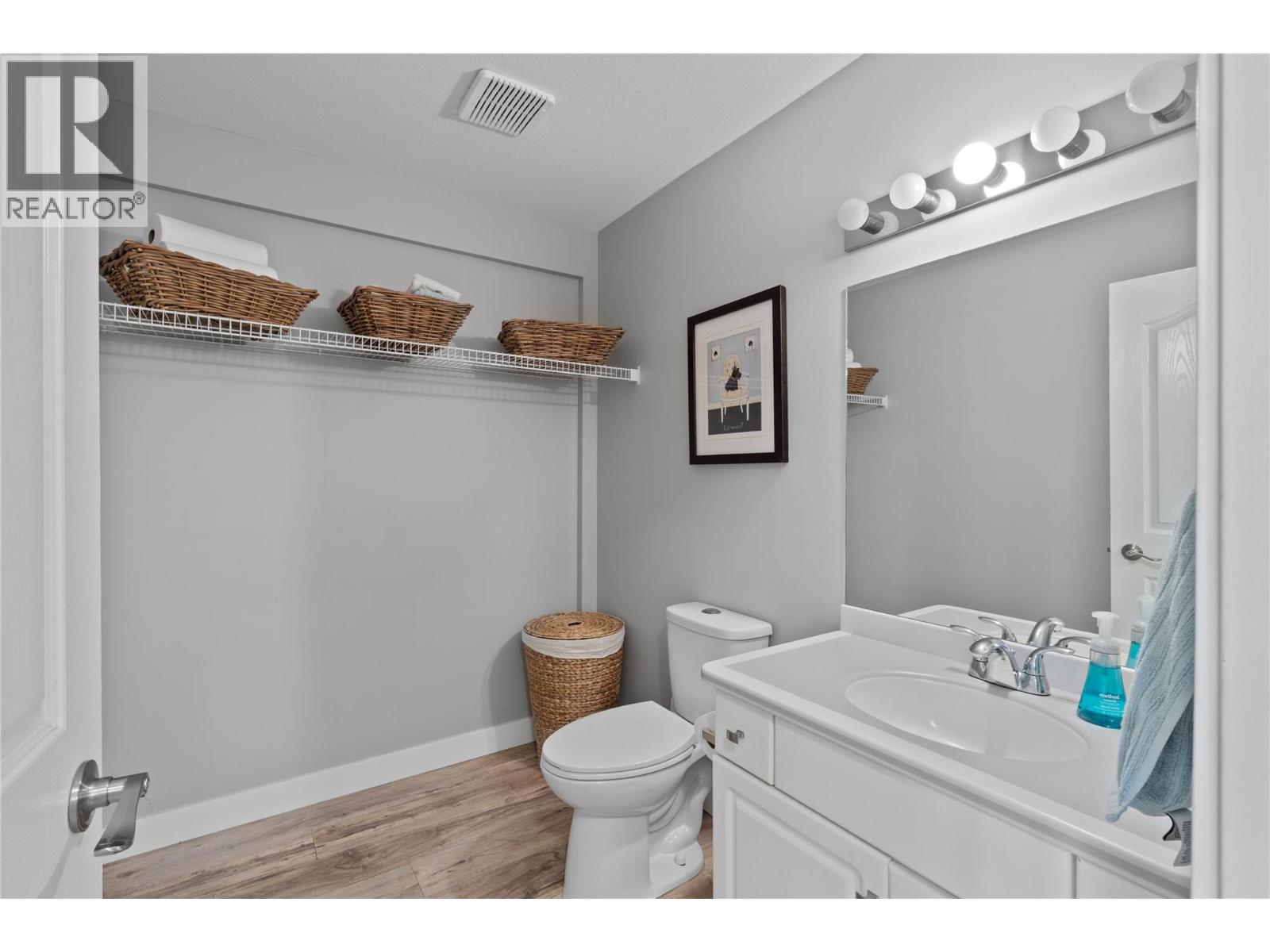 1098 North Glen Drive, Kamloops