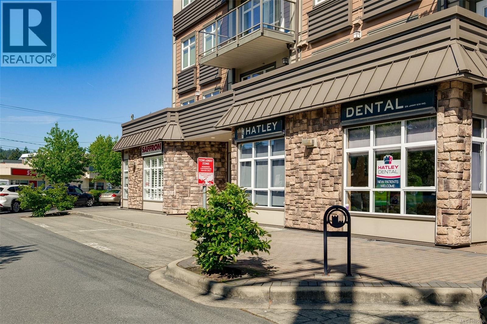 305 2220 Sooke Road, Colwood