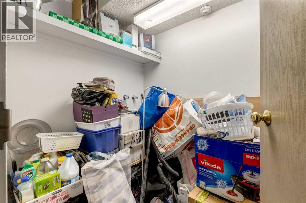 Single Family House Loft for Sale in    Avenue SW South Calgary Calgary 