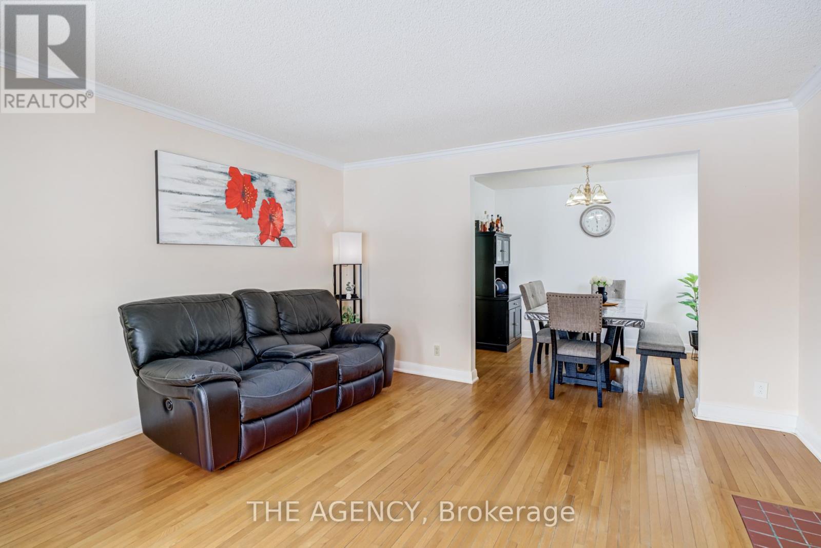 50 TODD ROAD - Photo 3 of 18, Toronto (Agincourt South-Malvern West), Ontario