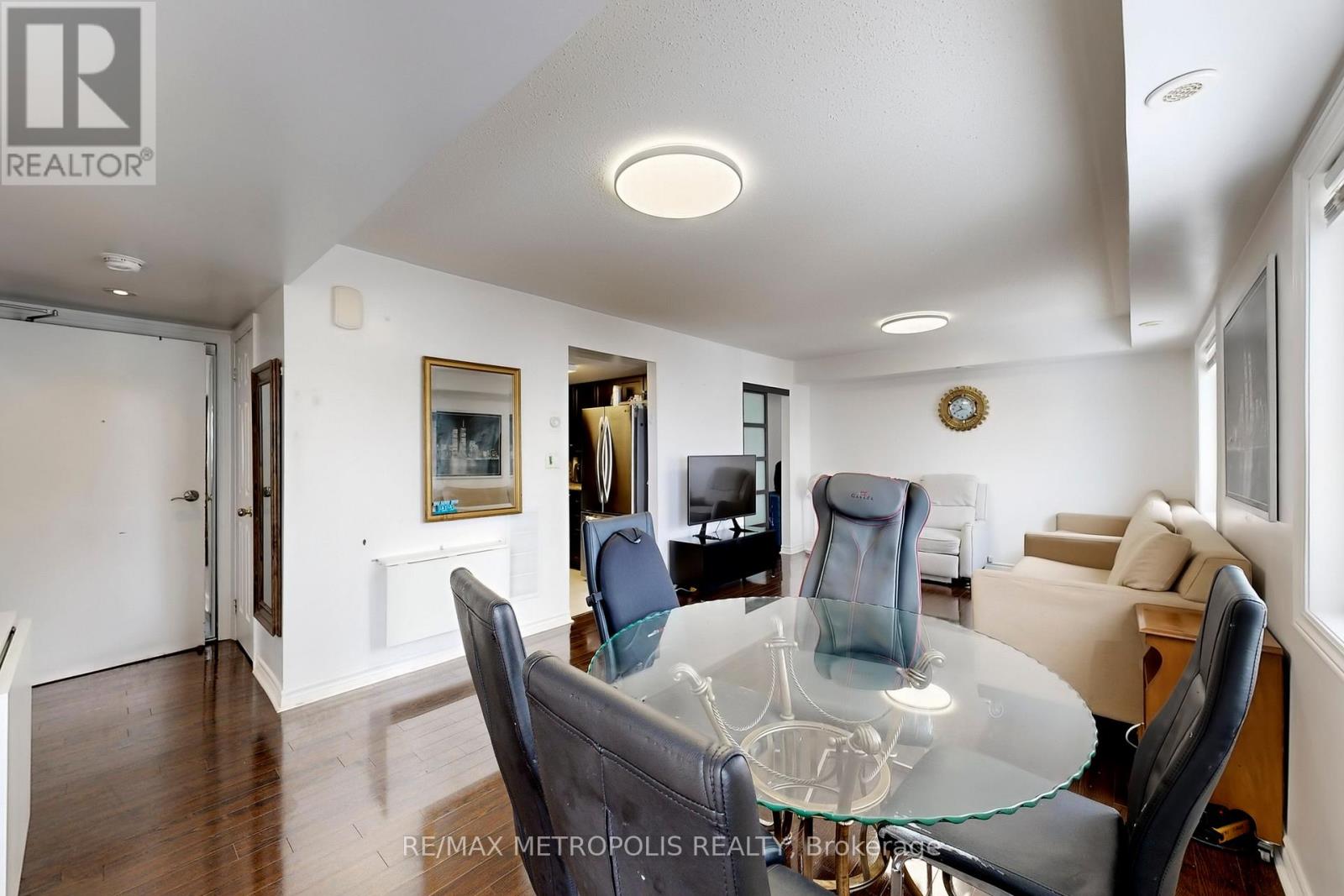 #207 1775 MARKHAM ROAD - 12