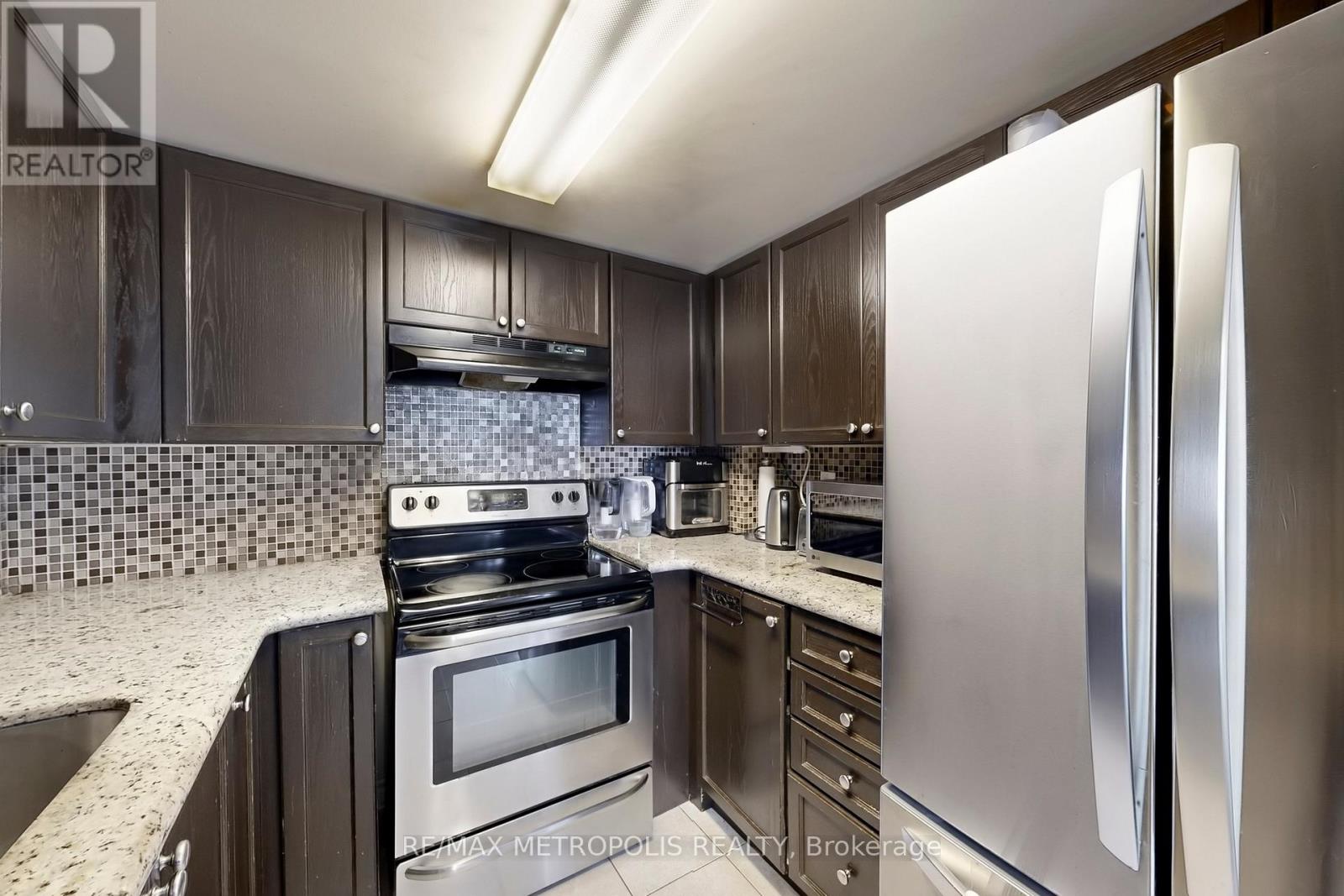 #207 1775 MARKHAM ROAD - 15