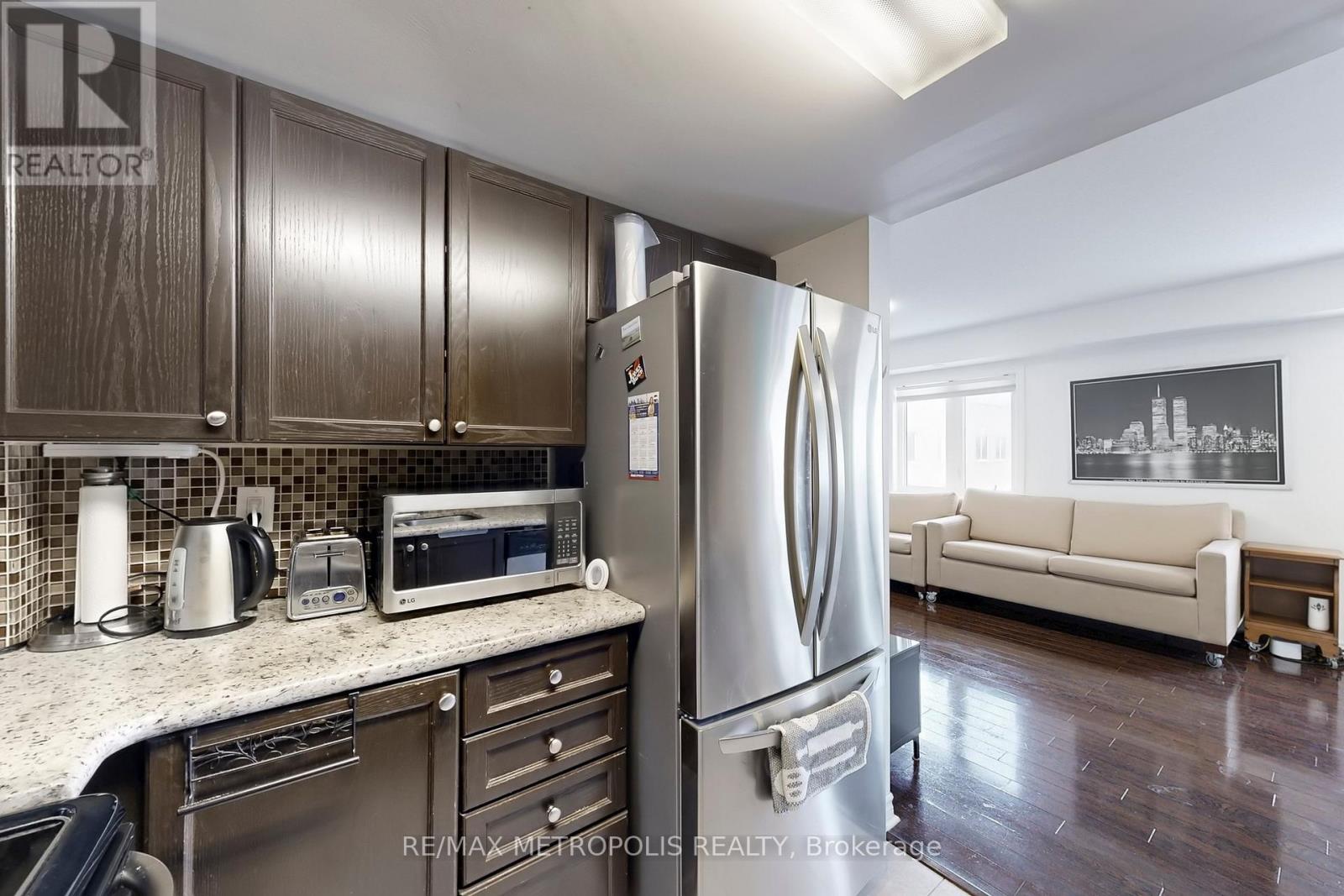 #207 1775 MARKHAM ROAD - 16