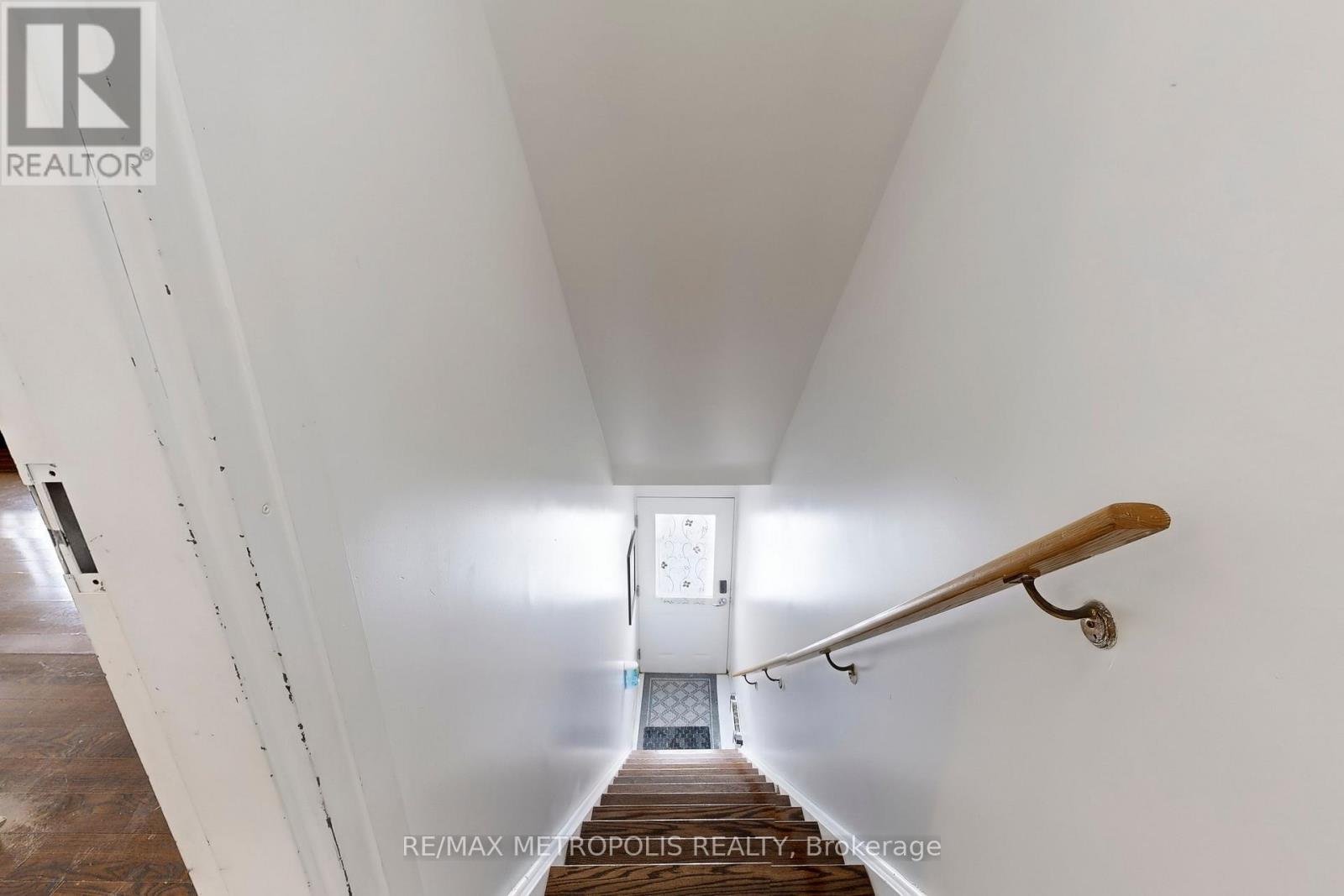 #207 1775 MARKHAM ROAD - 23