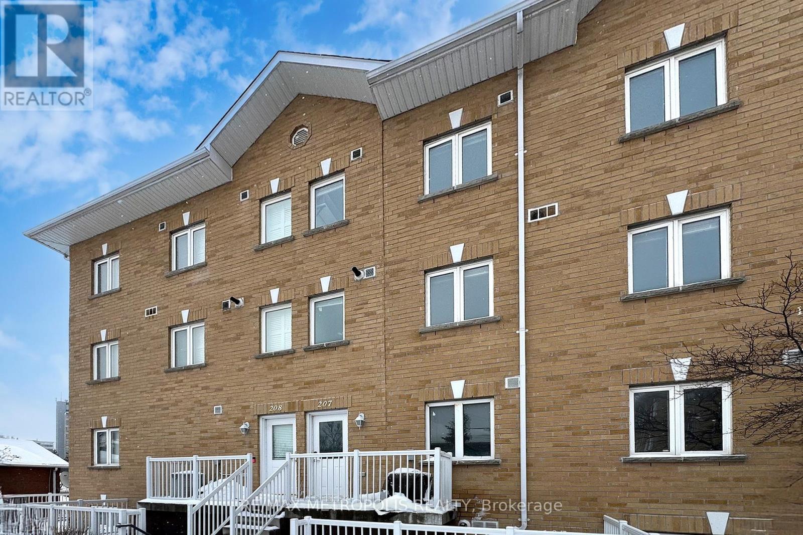 #207 1775 MARKHAM ROAD - 3