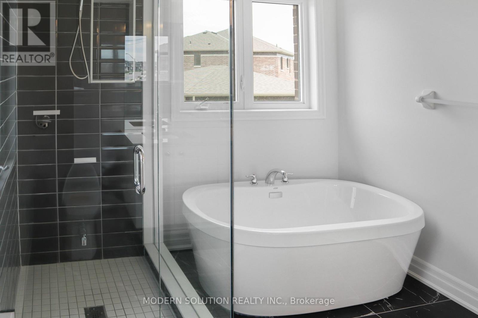 58 DEL RAY CRESCENT - 15
