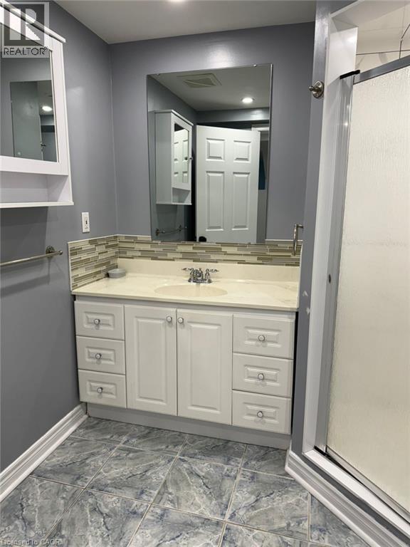 23 BUICK Boulevard - Photo 4 of 23, Brampton, Ontario