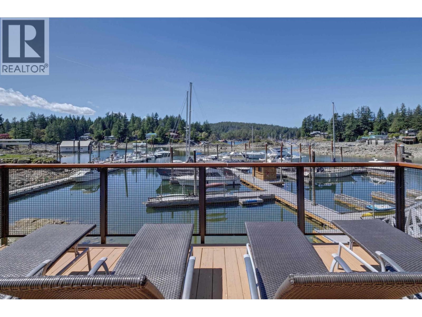 1D 12849 LAGOON ROAD, Madeira Park