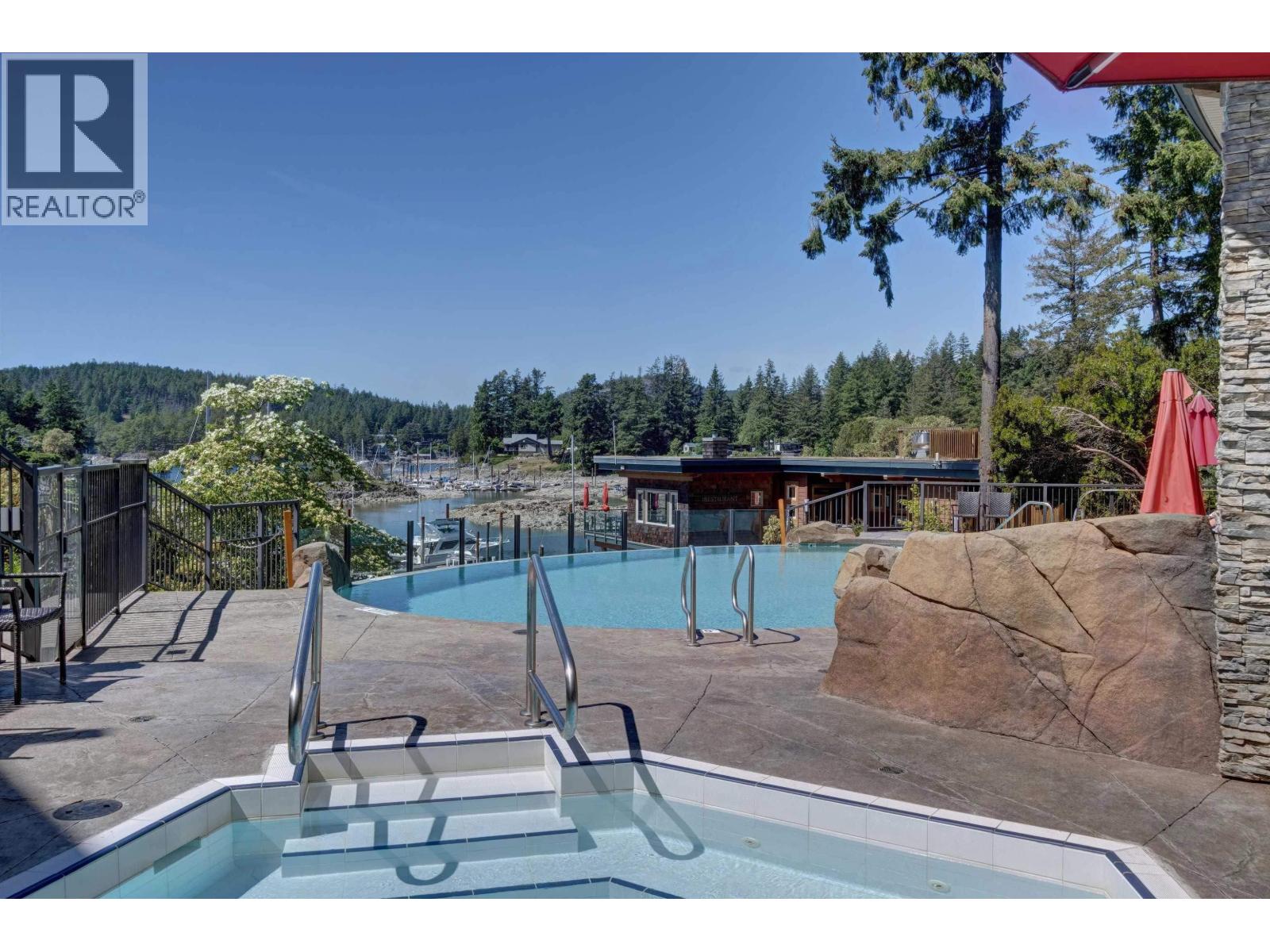 1D 12849 LAGOON ROAD, Madeira Park