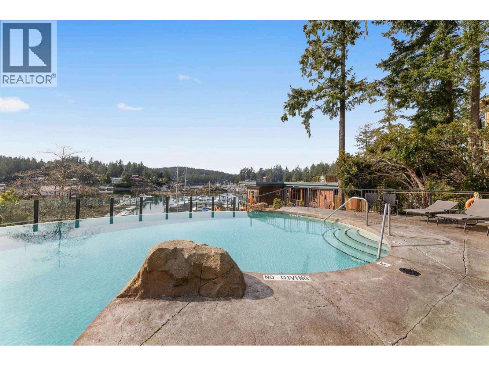 1D 12849 LAGOON ROAD - Photo 3 of 31, Madeira Park, British Columbia