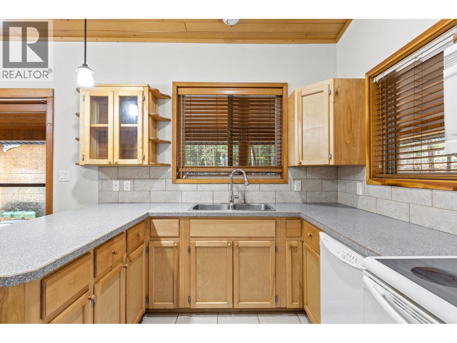 849 Balsam Road, Kelowna