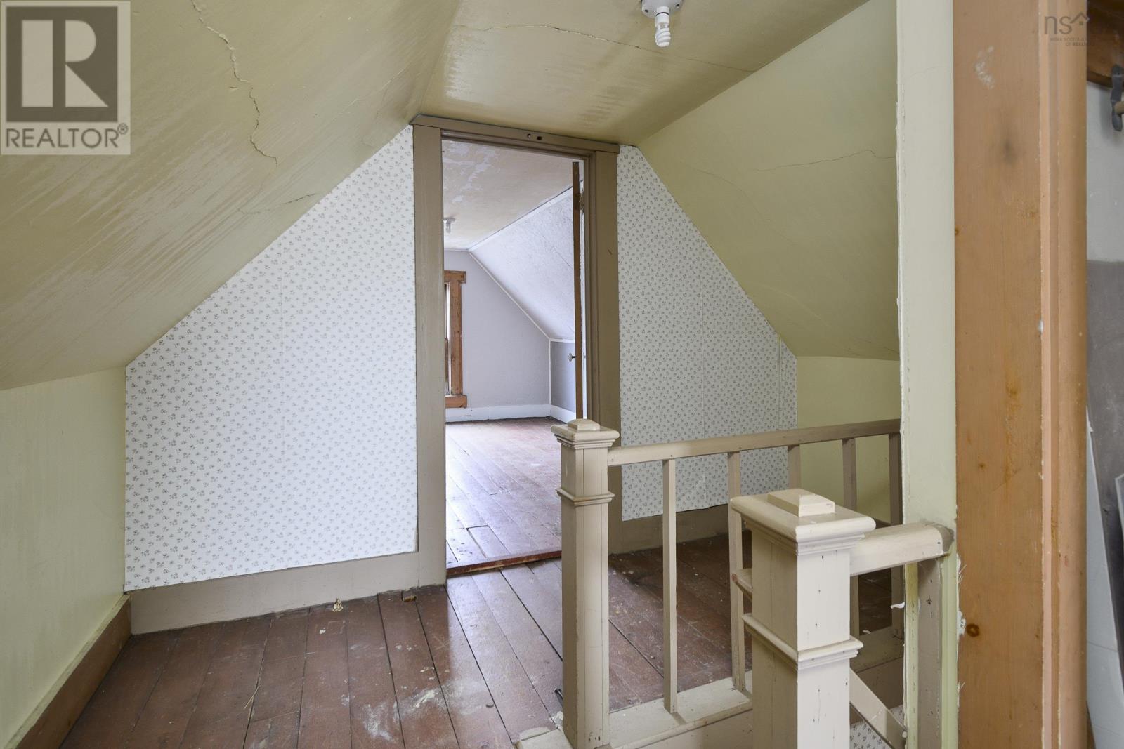 Property 40 of 49 of 523 Chebucto Street